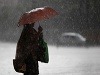 BRATISLAVA - Na strednom, severnom i východnom Slovensku dnes meteorológovia očakávajú búrky, ktoré môžu zapríčiniť lokálne záplavy. Slovenský hydrometeorologický ústav (SHMÚ) vydal v tejto súvislosti výstrahu 1. stupňa. SHMÚ varuje: Aj dnes čakajme búrky s intenzívnym lejakom
