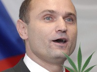 Ivan Langer: Za jeho ministrovania sa v Česku znížili tresty