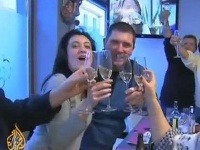 Výhru treba poriadne osláviť Výhru treba poriadne osláviť
