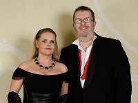Richard Müller a Vanda Wolfová sú už rodičmi. Richard Müller a Vanda Wolfová sú už rodičmi.