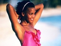 Whitney Houston sa ako 18-ročná pokúšala presadiť v modelingu.