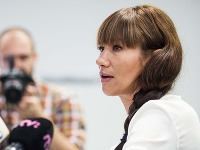 Lucia Nicholsonová, SaS