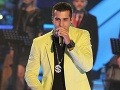 Michal Chrenko je už slovenským divákom známy zo SuperStar. V Hlase skúša šťastie v tíme Rytmusa.