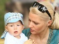 Aneta Parišková venovala malému Gabrielovi veľkú pozornosť. 
