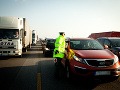 Vodičov čakajú policajné kontroly Vodičov čakajú policajné kontroly