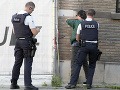 Polícia okamžite po útoku Polícia okamžite po útoku