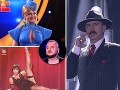 Vačková vytasila prsia, vzrušený Vačková vytasila prsia, vzrušený