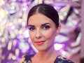 Známa jojkárka po 15 Známa jojkárka po 15