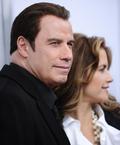 John Travolta s manželkou