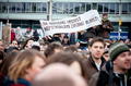 Protesty proti povinnej hymne