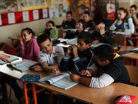 Upratovanie na Luniku IX Upratovanie na Luniku IX