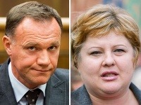 Drsná diskusia medzi ministrom a šéfkou odborov. Drsná diskusia medzi ministrom a šéfkou odborov.