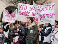 Zdravotné sestry naplnili svoje hrozby. Zdravotné sestry naplnili svoje hrozby.