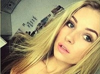 Lottie Moss má tvár ako anjelik. Lottie Moss má tvár ako anjelik.