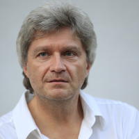 �tefan Skr�can�