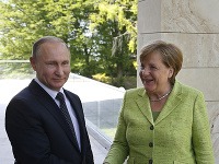 Vladimir Putin s Angelou Merkelovou Vladimir Putin s Angelou Merkelovou