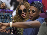 Beyoncé a Jay Z sa stali trojnásobnými rodičmi Beyoncé a Jay Z sa stali trojnásobnými rodičmi