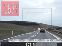 Tomáš jazdil rýchlosťou 151 km/hod. Tomáš jazdil rýchlosťou 151 km/hod.