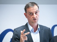 Daniel Krajcer Daniel Krajcer