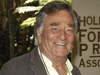 Herec Peter Falk známy zo seriálu Colombo