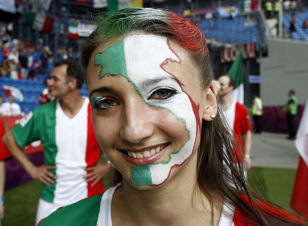 Zápas skupiny C medzi Talianskom a Írskom.