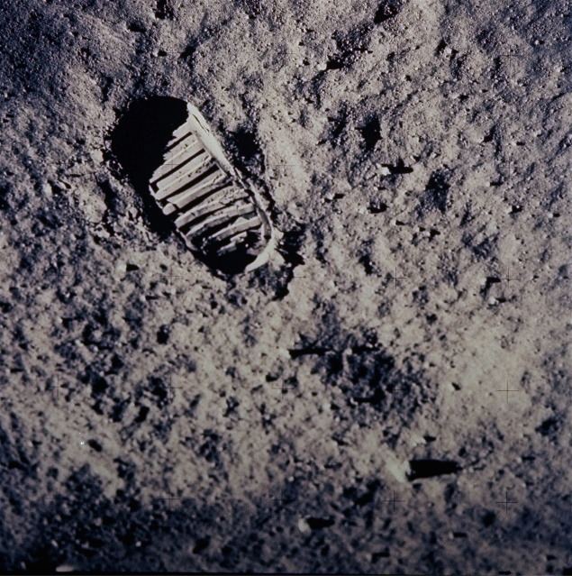 20. júl 1969: Stopa Edwina ´´Buzz´´ Aldrina. 
