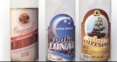 Alkohol z týchto fliaš