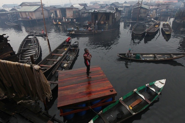 Makoko vzniklo pôvodne ako rybárska dedina, postupne sa však rozrástla do nebývalých rozmerov.