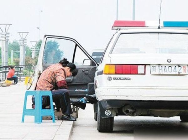 Najlepšie policajné fotky: Prichytení