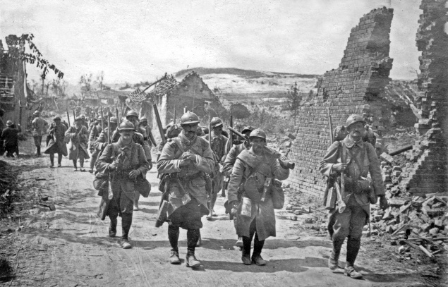 Francúzske divízie častokrát stáli pri útokoch v prvej línii. Tak ako táto 30. júla.