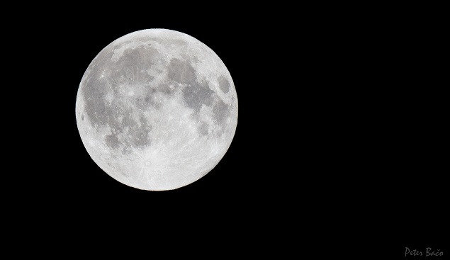 Takto videl spln mesiaca nad Brnom fotograf Peter