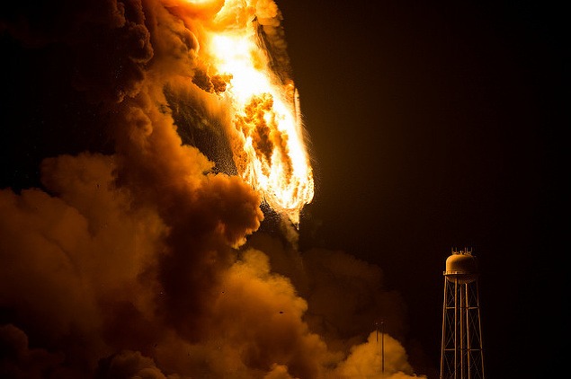 Skaza americkej rakety Antares: