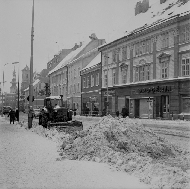 Zimná údržba ciest v Bratislave, r. 1967