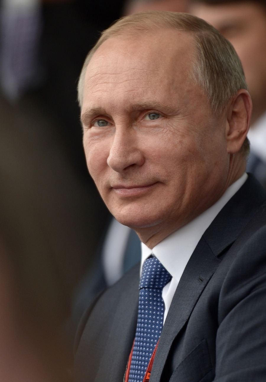 Путин Владимир Владимирович улыбается