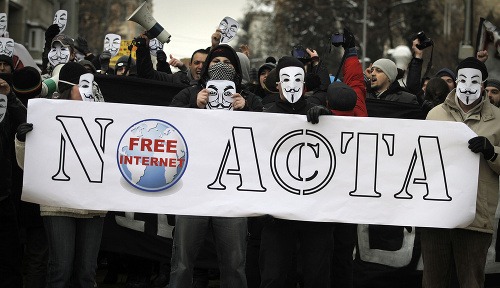 Proti zmluve ACTA protestovali tisícky ľudí po celom svete
