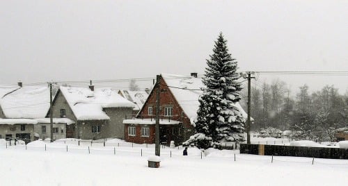 Snehové peklo pokračuje: Turzovke