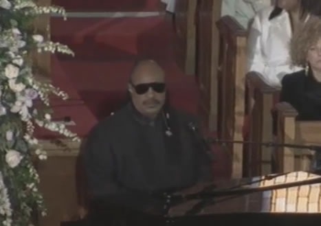 Stevie Wonder na pohrebe