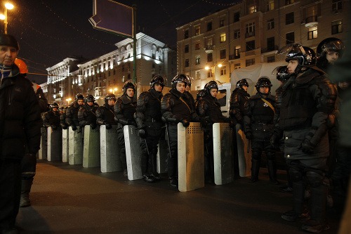 Polícia v Moskve rozohnala