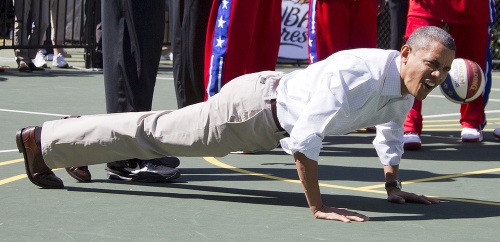 Obama kotúľal s pozvanými