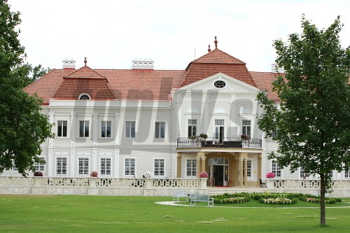 Martina Schindlerová bude mať svadbu v tomto luxusnom kaštieli. Minulý rok sa v ňom ženil moderátor Jozef Jopo Poláček.