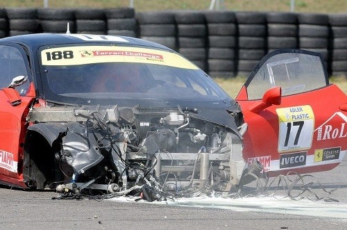 Zničené Višňovského Ferrari