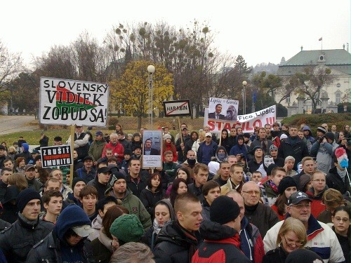 Slovenské protesty fiaskom? V
