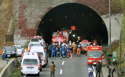 Kolaps tunela v Japonsku