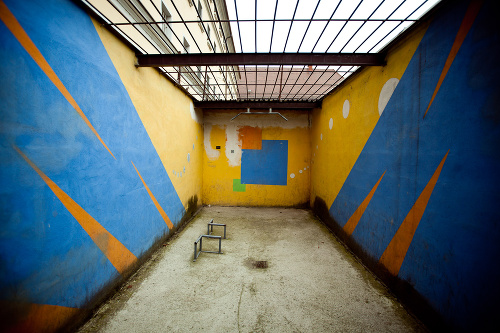 Priestor určený k pobytu väzňov na vzduchu (Väznica v Ilave)