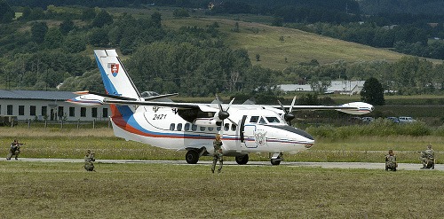 Dopravné lietadlo L-410 Turbolet Vzdušných síl Slovenskej republiky.