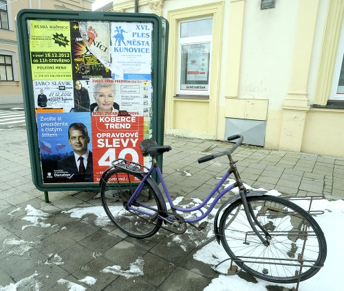 Predvolebná kampaň v plnom prúde.