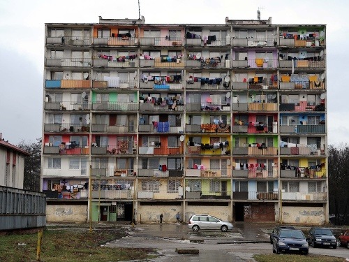 mesto-odpad-smeti-neporiadok-zdevastovan