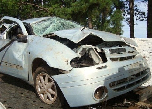 Lucherovej zničené auto