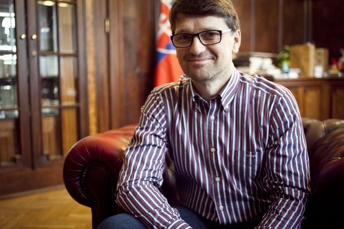 Minister kultúry Marek Maďarič (Smer-SD)