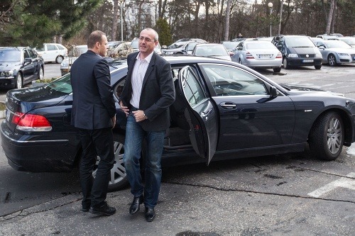 Ležérny: Minister spravodlivosti Tomáš Borec zvolil ležérny outfit na sobotu.